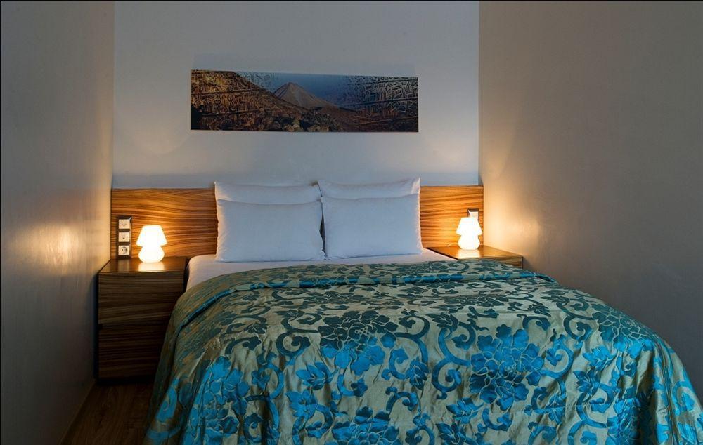 Ararat All Suites Hotel Klaipėda Exteriör bild